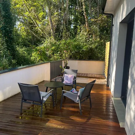 Salles, Maison A 30 Min D'arcachon * 萨莱